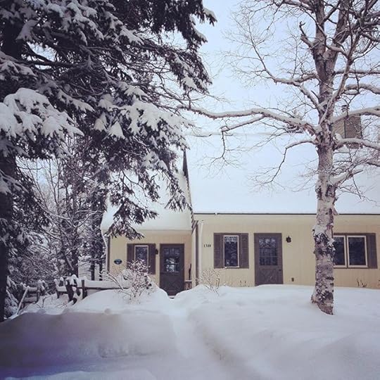 Sweet home #macabaneaucanada #laurentides #igerslaurentides #winter #winterwonderland #igersquebec