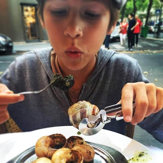 rory-moulton-escargot-paris