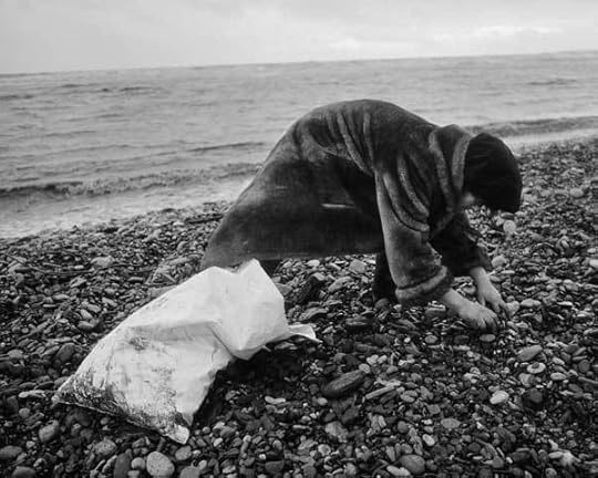 208MAG06_moira_sea_coal_beach_lynemouth_1982