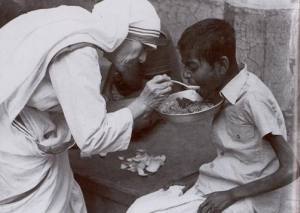 mother-teresa-poor-child
