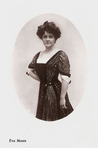 Eva Moore