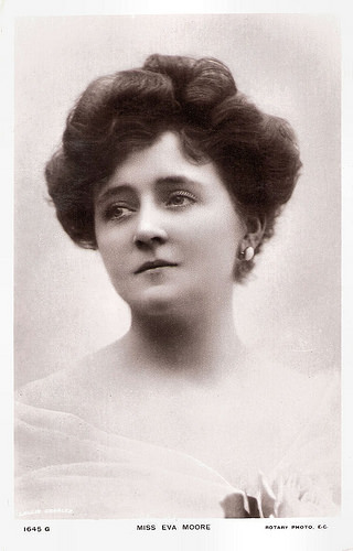 Eva Moore