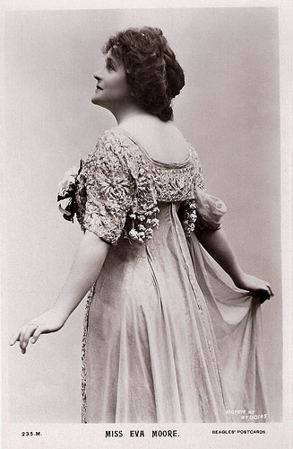 Eva Moore