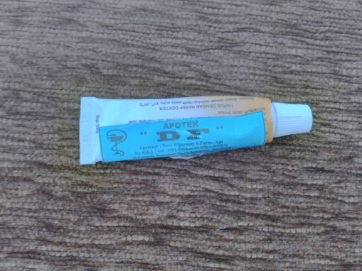 Obat jerawat dari DF Clinic