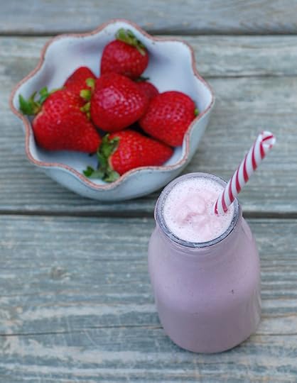 Fresh Strawberry Vegan “No Ice Cream” Shake
