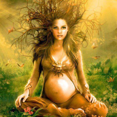 divine-feminine-pregnant