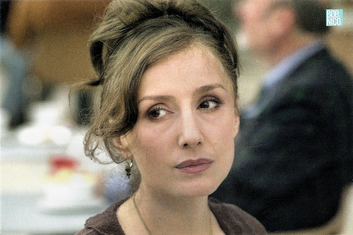 Nicoletta Braschi in La tigre e la neve (2005)