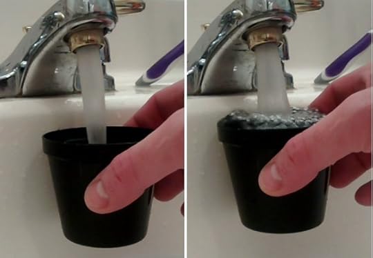 Two screencaps from the video showing the way the stream from the faucet spreads when water level of the container gets close to the nozzle.