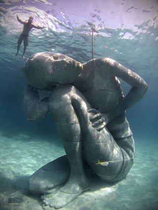 copright by by Jason deCaires Taylor