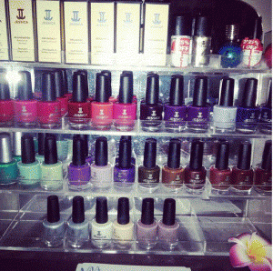 nails