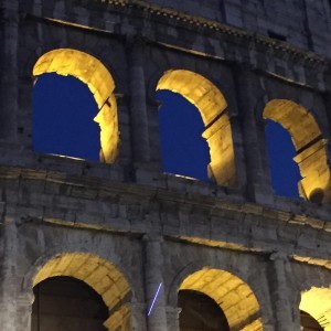 Colosseo night