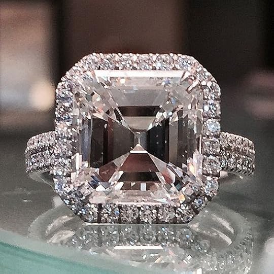 Gorgeous 5.01 asscher cut engagement ring.: 