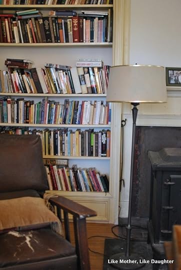 {pretty, happy, funny, real} bookshelves edition-009