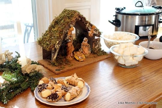 A Hot Cocoa Party - an easy way to get friends together in the holiday season