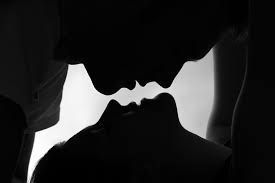 woman and man in love silhouette