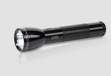 MAGLITE%20ML300%20%202-Cell%20D%20LED%20Flashlight[1]