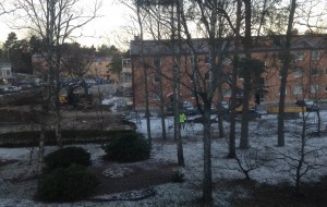 Är förmodligen tysta i helgen. Då brukar å andra sidan grannen har fest både fredag och lördag - VARJE helg.