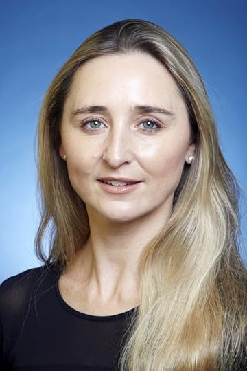 Amanda Gill, Deutsche Bank
