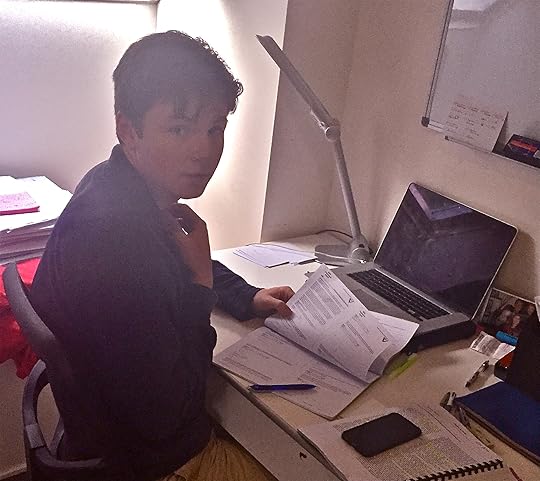 Tom studying