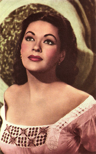 Yvonne De Carlo