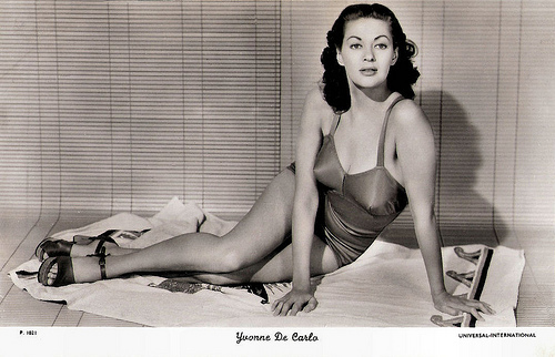 Yvonne De Carlo