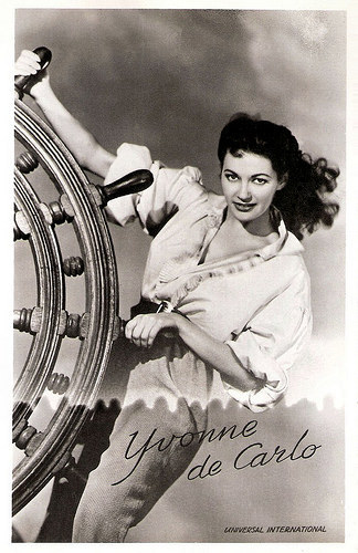 Yvonne De Carlo