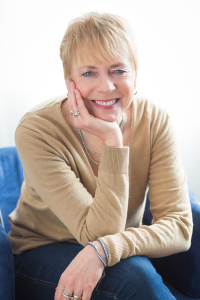 Roni Hall-Headshots-14