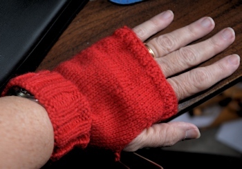 Fingerless-mitt-almost2