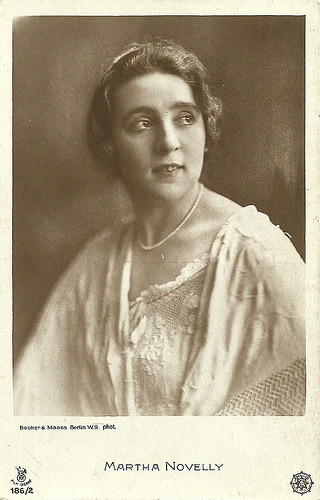 Martha Novelly