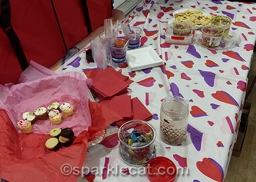 end of grand party at cat show