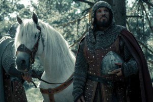 Sergio Peris Mencheta, caracterizado como El Cid, en El Minsiterio del Tiempo (RTVE).