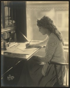 Mary Pickford at a writing desk. Library of Congress 2008678779.