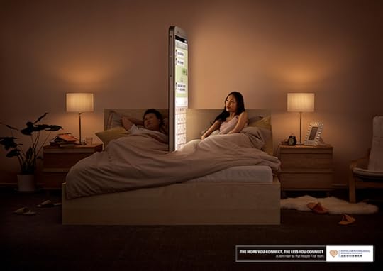 telepon pintar The More You Connect, The Less You Connect