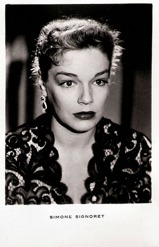 Simone Signoret in Ombre et lumière (1951)