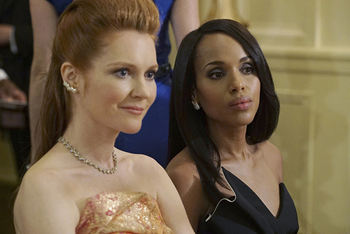 Scandal season 5. Abby (Darby Stanchfield) and Olivia (Kerry Washington)