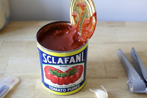 i love this design (and also the tomatoes)