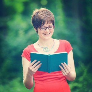 SofiaWrenTheBookPriestess