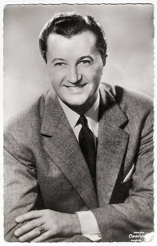 André Dassary
