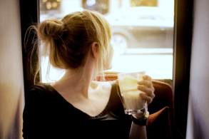 car-coffee-cup-fashion-girl-hair-Favim.com-83252