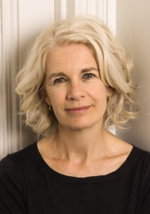 2015-05-21-1432228936-3936844-ReneeKnightcrColinHutton-thumb