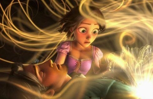 Rapunzel heals Eugene