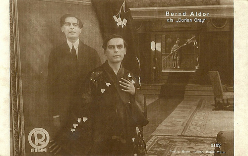 Bernd Aldor in Dorian Gray