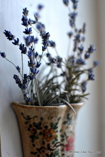 {pretty, happy, funny, real}-004
