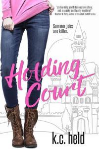 cover-holding-court