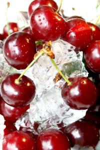 fresh-juicy-cherry-1148951