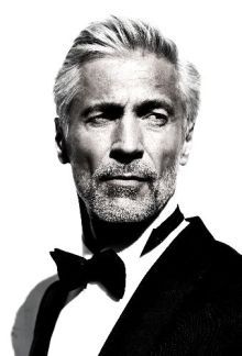 Older Gentleman and scruff