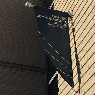 25481264030_619dfafa8c_z