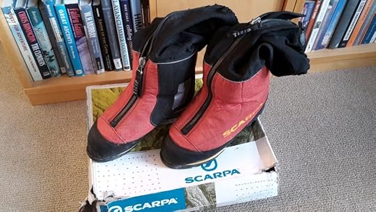 Scarpa Phantom 8000 mountaineering boots