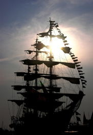 tall-ship-silhouette-1449207-639x931