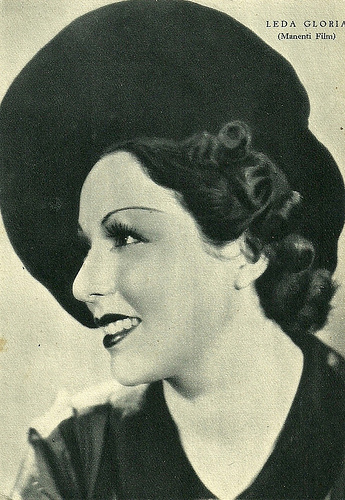 Leda Gloria